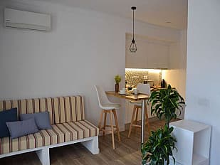 País Petit allotjaments